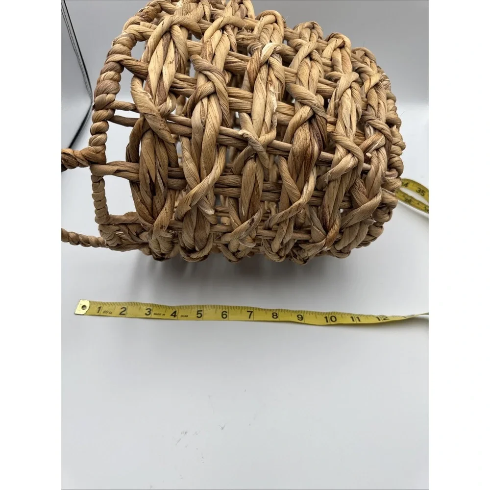 VTG Woven Storage Basket Home Decor Small Tan Oval Cottage Core